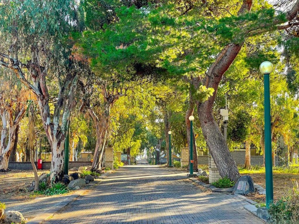 Il Pampaleone Glamping And Resort Acireale Eksteriør bilde